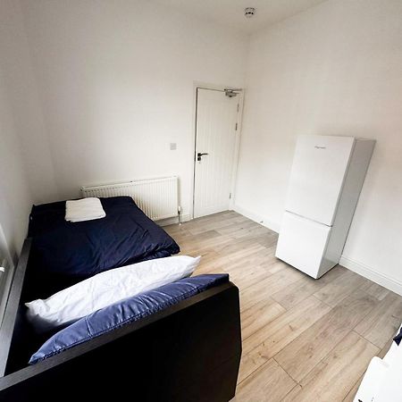 149 Budget Guesthouse London Eksteriør billede